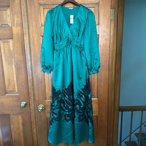 NEW Anthropologie Nikasha Emerald Applique Satin Dress size S - Picture 3 of 13